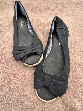 American Eagle Black Bow Espadrille Flats - Women Shoes Size 6